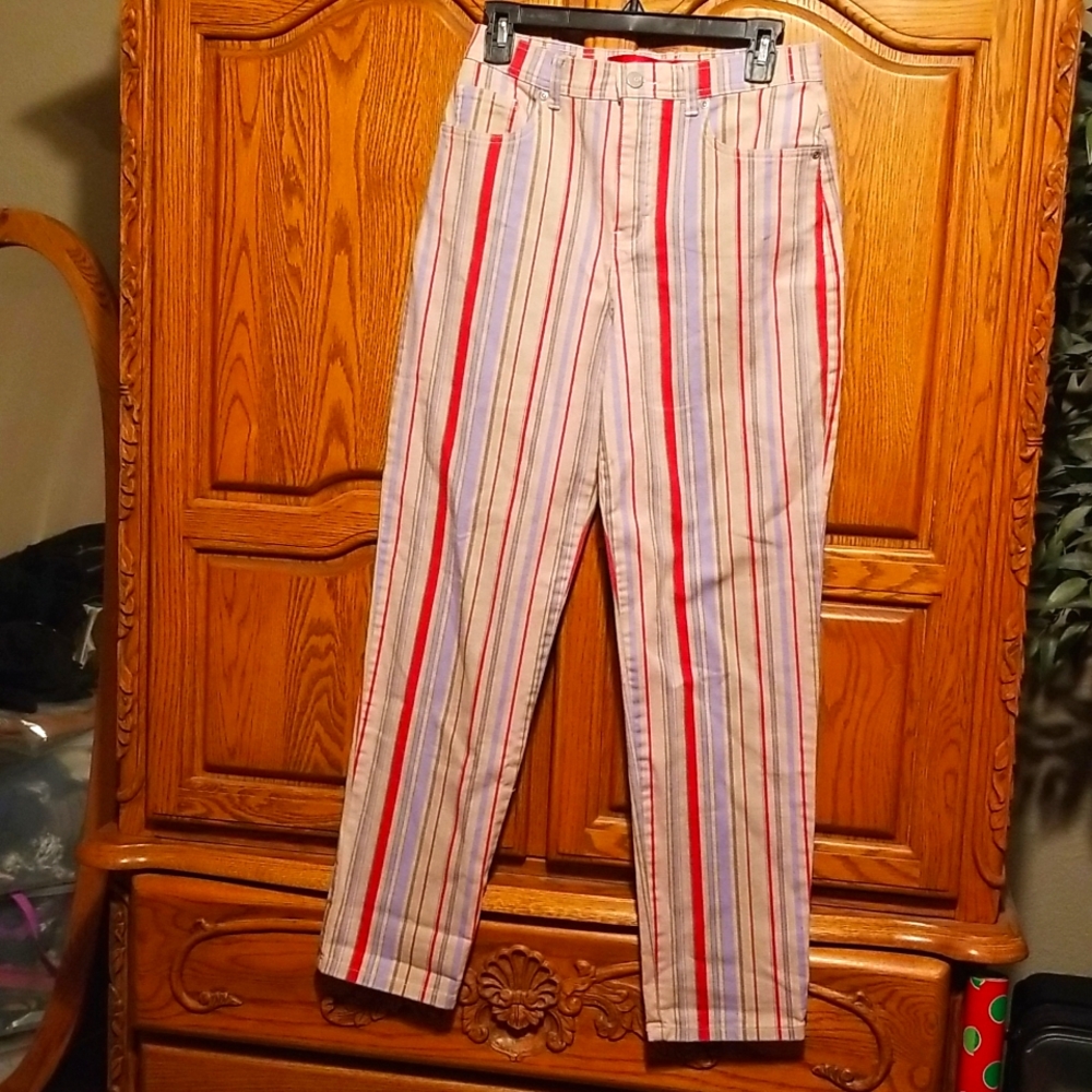 Vintage Gloria Vanderbilt striped Jean's size 8